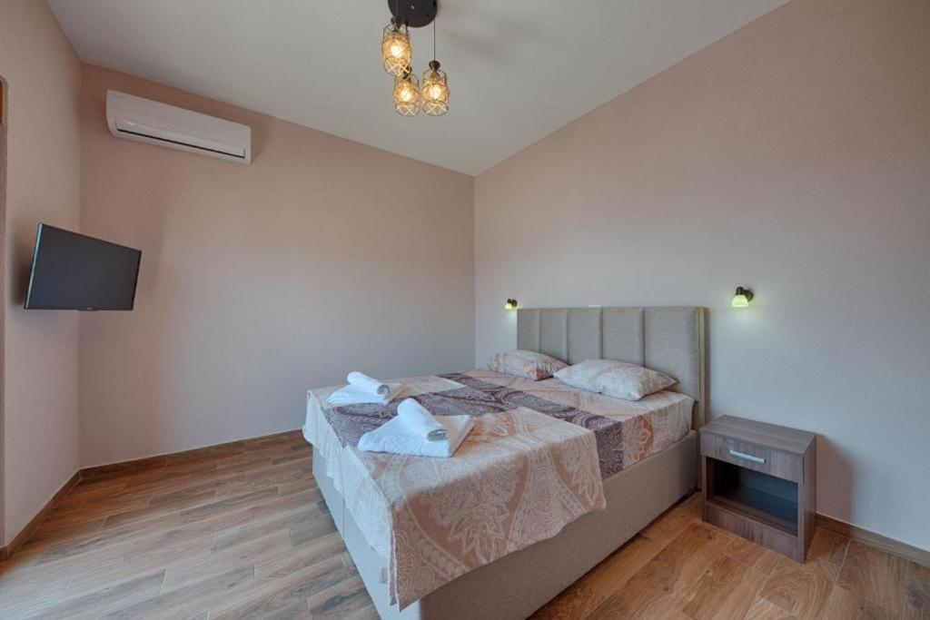 Apart Hotel Xxl Lux Dobra Voda Exterior foto